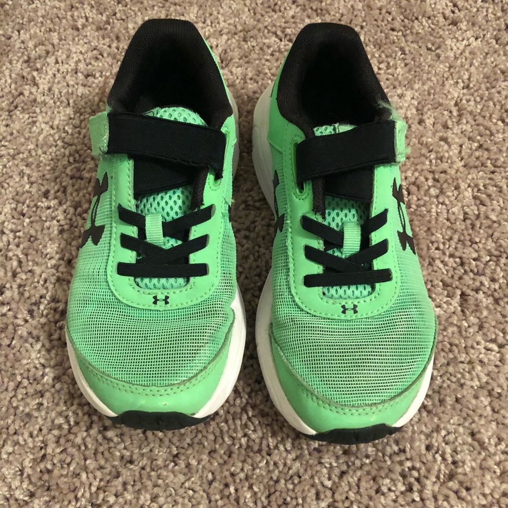 Under Armour Boys Sneakers Size 1Y